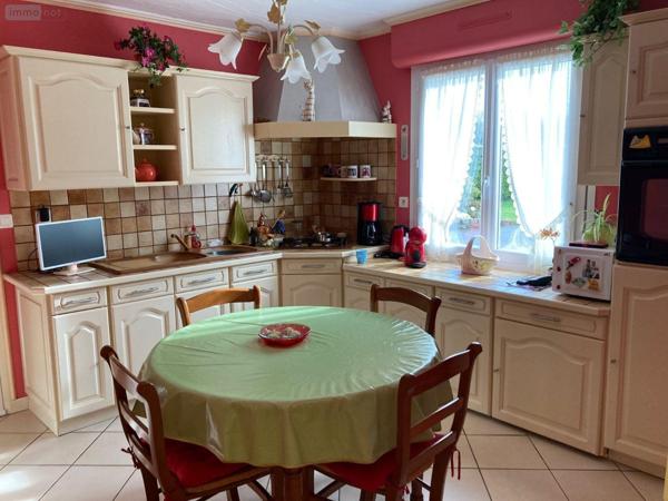 Maison de ville à vendre à Briec dans le Finistère (29510), ref : MAIS/941   
Centre Ville