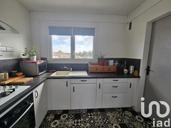 Appartement à vendre 4 pièces 70 m² Ruelle-sur-Touvre