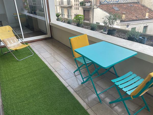 Appartement Bordeaux 2 pièce(s) 49.86 m2 , Bordeaux