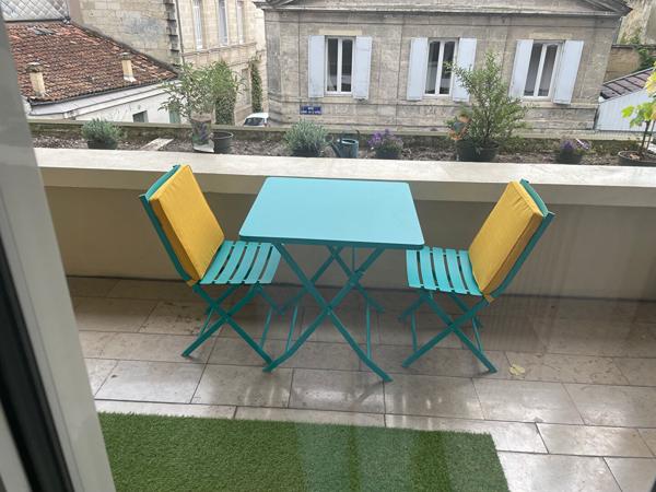 Appartement Bordeaux 2 pièce(s) 49.86 m2 , Bordeaux