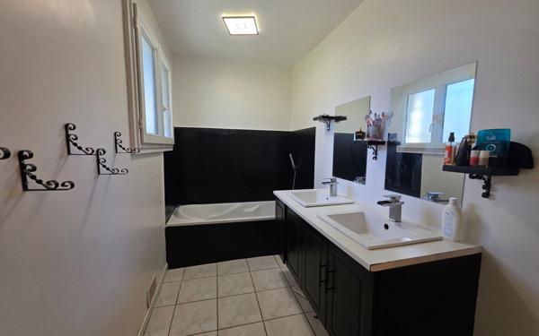 Maison à vendre    4 pièces •  Mont-de-Marsan