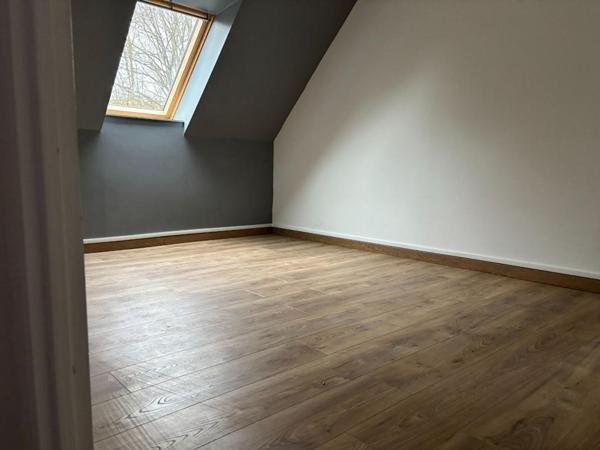 Maison calme dans voie sans issue, env. arboré