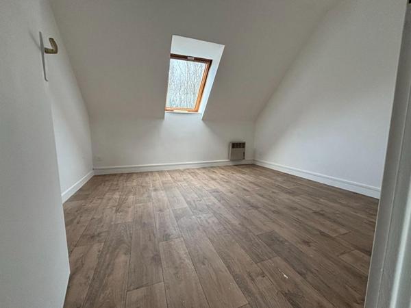 Maison calme dans voie sans issue, env. arboré