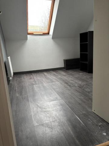 Maison calme dans voie sans issue, env. arboré