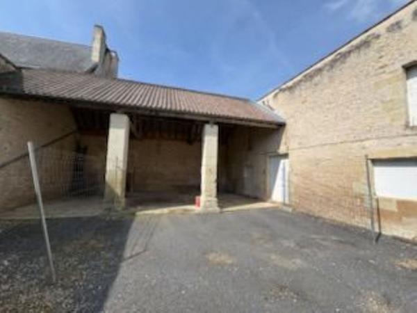 86380 SAINT MARTIN LA PALLU Maison Saint Martin La Pallu 8 pièce(s)