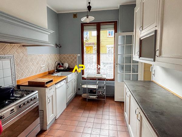 Sartrouville Maison 9 pièces - La Plaine €549 000 ** - Référence 9454