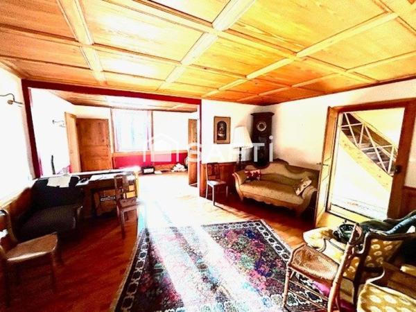 Maison 189 m², 8 pièces , 5 chambres, 1528m² de terrain