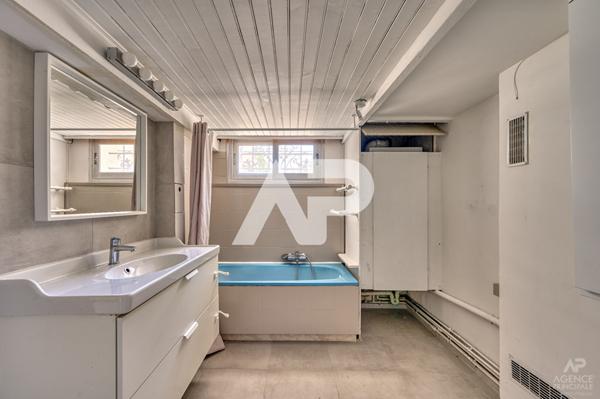 Maison Rueil Malmaison 4 pièce(s) 78.1 m² 630 000 € **  - Référence  19595