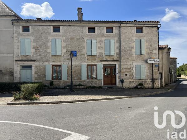 Maison à vendre 11 pièces 237 m² Courcôme