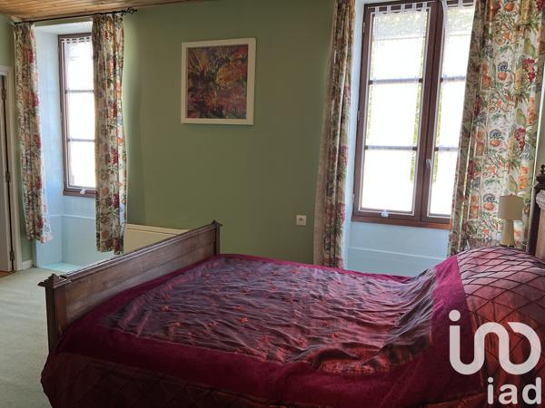 Maison à vendre 11 pièces 237 m² Courcôme