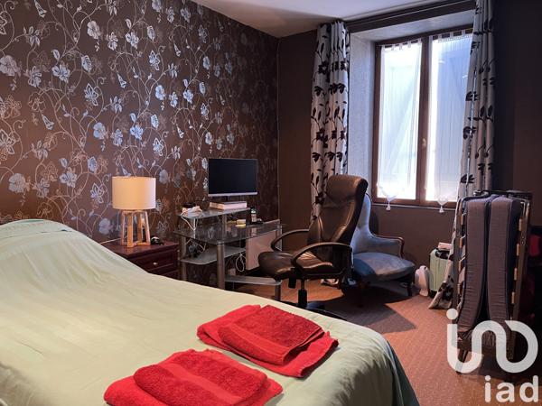 Maison à vendre 11 pièces 237 m² Courcôme