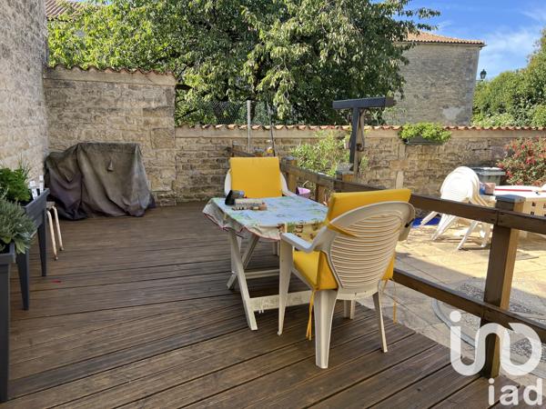 Maison à vendre 11 pièces 237 m² Courcôme