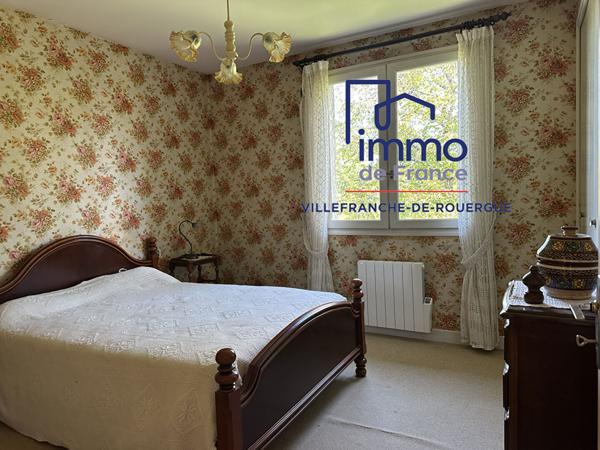 Maison 2 ch,100 m², sous-sol total, terrain de 1430 m²