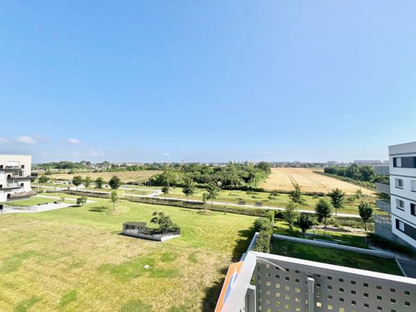 A VENDRE appartement vendu libre à Fleury Sur Orne 2 pièce(s) 42.19 m2 - terrasse - vue dégagée - terrasse- cave - parking