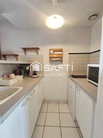 Rare sur le secteur, proche plage,  MAZET de 35m2 - 2 chambres, avec jardin privatif, terrasse et double parking privatif - CAVALAIRE SUR MER