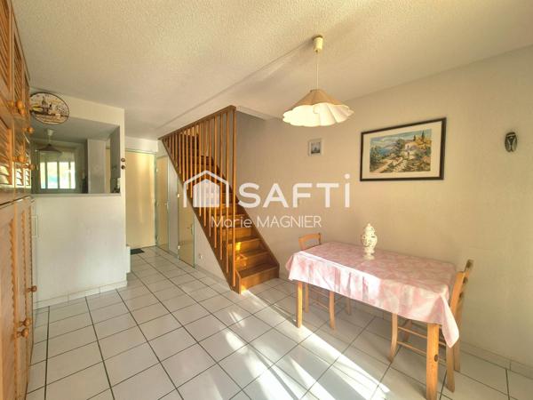 Rare sur le secteur, proche plage,  MAZET de 35m2 - 2 chambres, avec jardin privatif, terrasse et double parking privatif - CAVALAIRE SUR MER