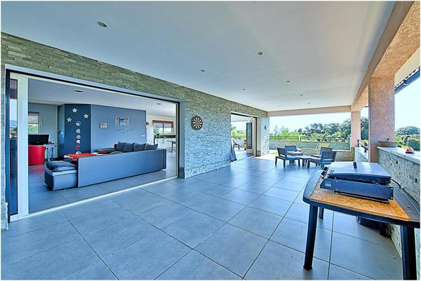 Maison à SOLARO, 20240 - 7 pièces 250m²