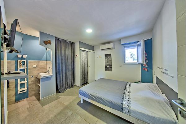 Maison à SOLARO, 20240 - 7 pièces 250m²