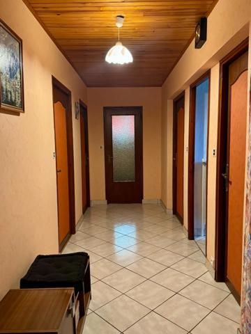 Charmant pavillon indépendant de 140 m² avec sous-sol et jardin arboré