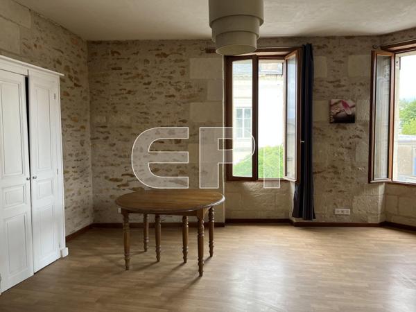 Montreuil-Bellay Immeuble de rapport loué Ajouter à ma sélection Référence : 1059