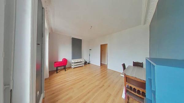 GRAND F2 MEUBLE de 57,47 m²