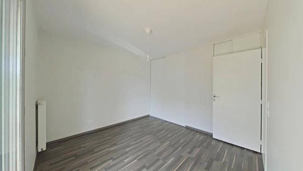 F3 avec terrasse et garage à proximité de la gare