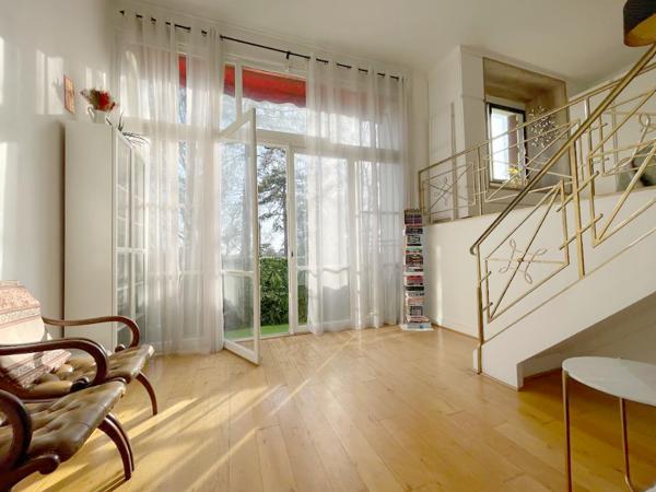 Versailles (78000) VERSAILLES CLAGNY MONTREUIL - SUPERBE DUPLEX de 68m2 utiles - BALCON - VUE sur le PARC PARTAGE de la RESIDENCE