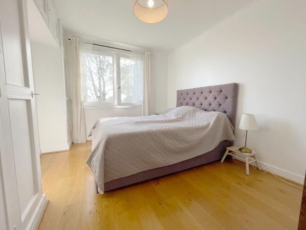 Versailles (78000) VERSAILLES CLAGNY MONTREUIL - SUPERBE DUPLEX de 68m2 utiles - BALCON - VUE sur le PARC PARTAGE de la RESIDENCE