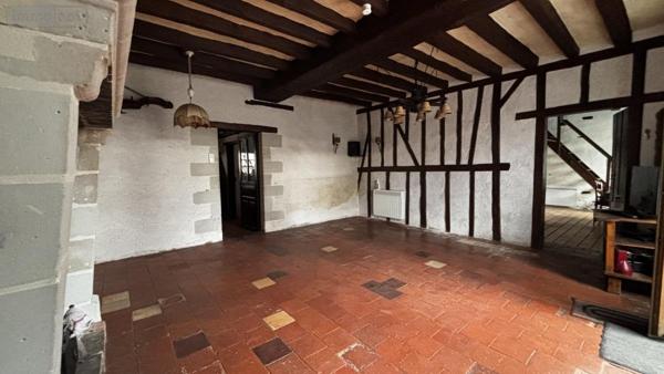 Maison à vendre à Saint-Barthélemy-d'Anjou dans le Maine-et-Loire (49124), ref : 49020-483