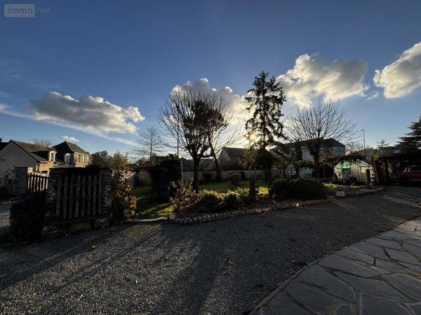 Maison à vendre à Saint-Barthélemy-d'Anjou dans le Maine-et-Loire (49124), ref : 49020-483