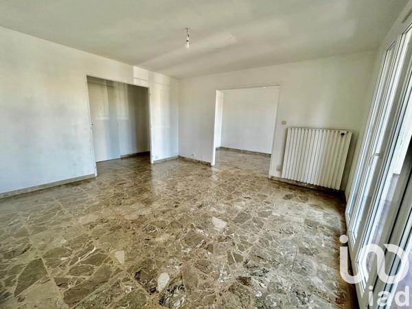 Appartement 4 pièces de 80 m² à Six-Fours-les-Plages (83140)