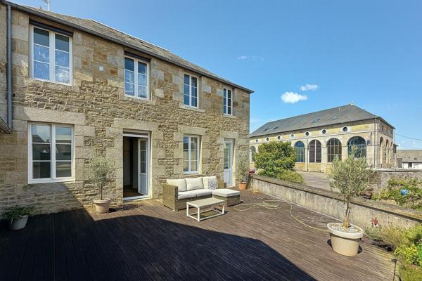 Maison à AVRANCHES, 50300 - 6 pièces 150m²