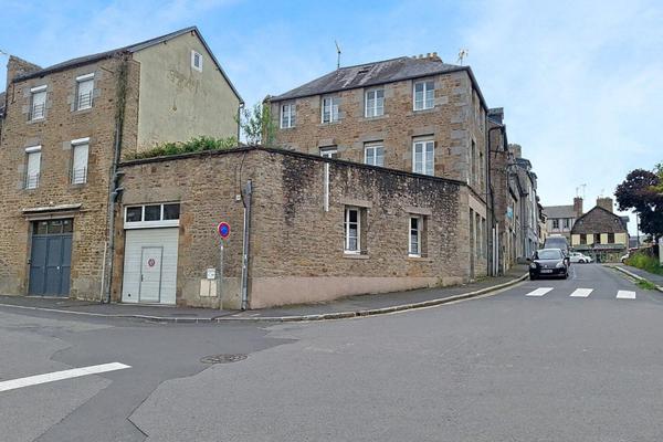 Maison à AVRANCHES, 50300 - 6 pièces 150m²