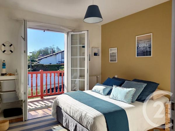 Maison à vendre  9 pièces - 246 m 2   ST PIERRE D IRUBE  - 64