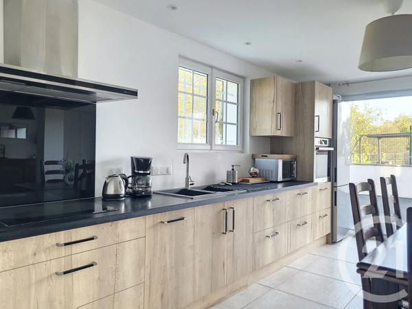 Maison à vendre  9 pièces - 246 m 2   ST PIERRE D IRUBE  - 64