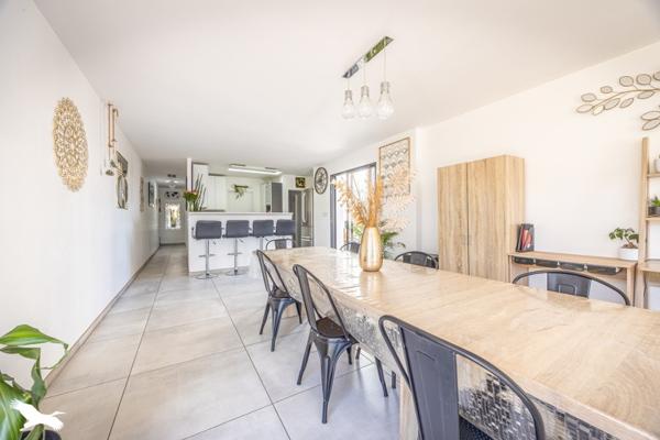 Maison à vendre |  Aigrefeuille-d'Aunis |  11 pièces | 244 m²