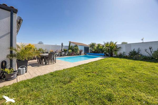 Maison à vendre |  Aigrefeuille-d'Aunis |  11 pièces | 244 m²