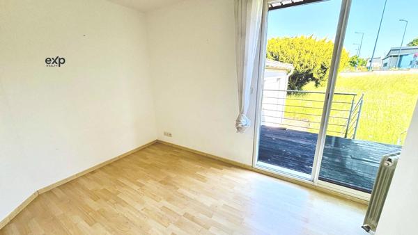 Maison 5 pièces 136 m2 avec piscine.