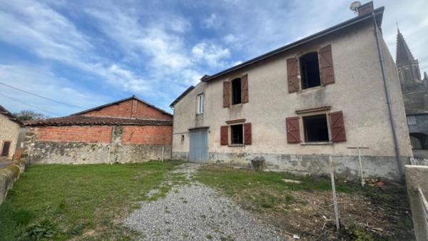 Maison familiale ou investissement 12 pièces 317 m2 à rénover