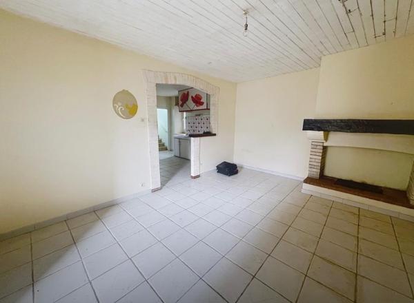 Maison familiale ou investissement 12 pièces 317 m2 à rénover