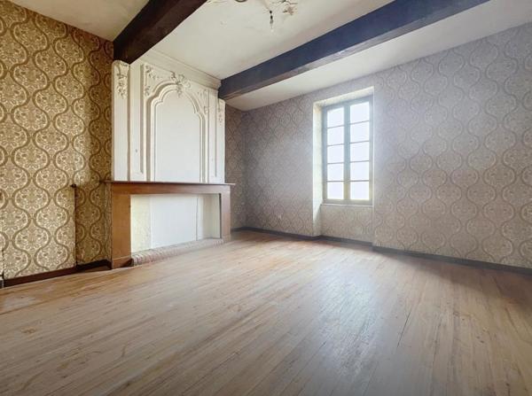 Maison familiale ou investissement 12 pièces 317 m2 à rénover