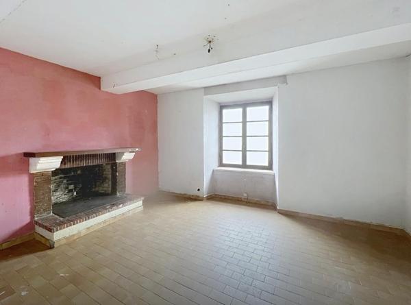 Maison familiale ou investissement 12 pièces 317 m2 à rénover