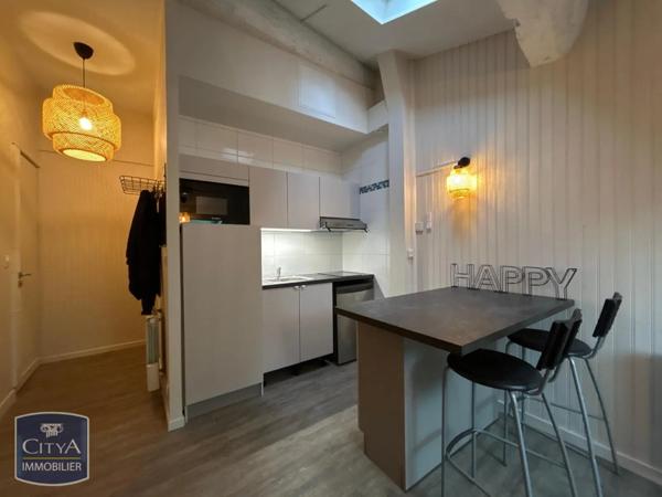 Appartement à louer 1 pièce 22.01m²