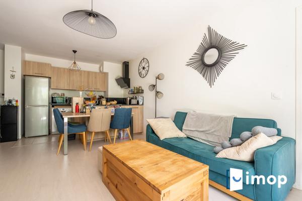 4 pièces et 3 chambres avec beau jardin