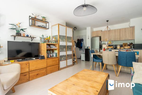 4 pièces et 3 chambres avec beau jardin