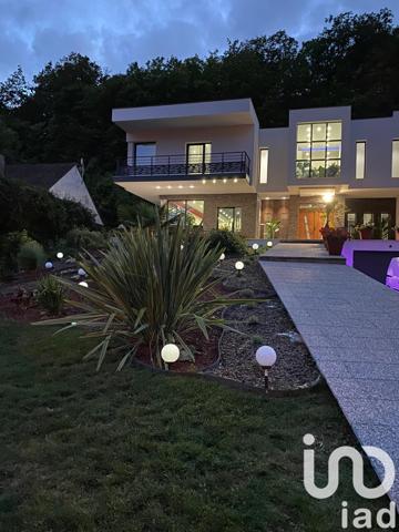 Maison à vendre 8 pièces 320 m² La Rochette