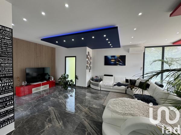 Maison à vendre 8 pièces 320 m² La Rochette