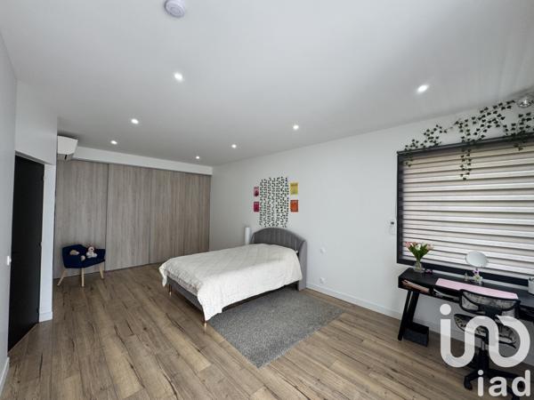 Maison à vendre 8 pièces 320 m² La Rochette