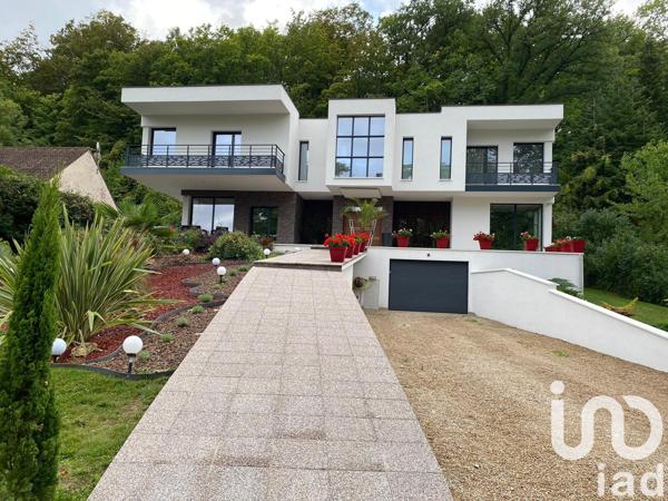 Maison à vendre 8 pièces 320 m² La Rochette