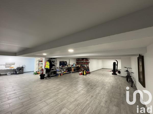 Maison à vendre 8 pièces 320 m² La Rochette